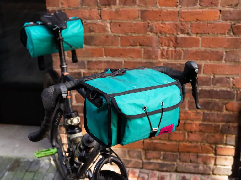 Paloma Handlebar Bag – The Bike Collective Paloma Handlebar Bag – The Bike Collective