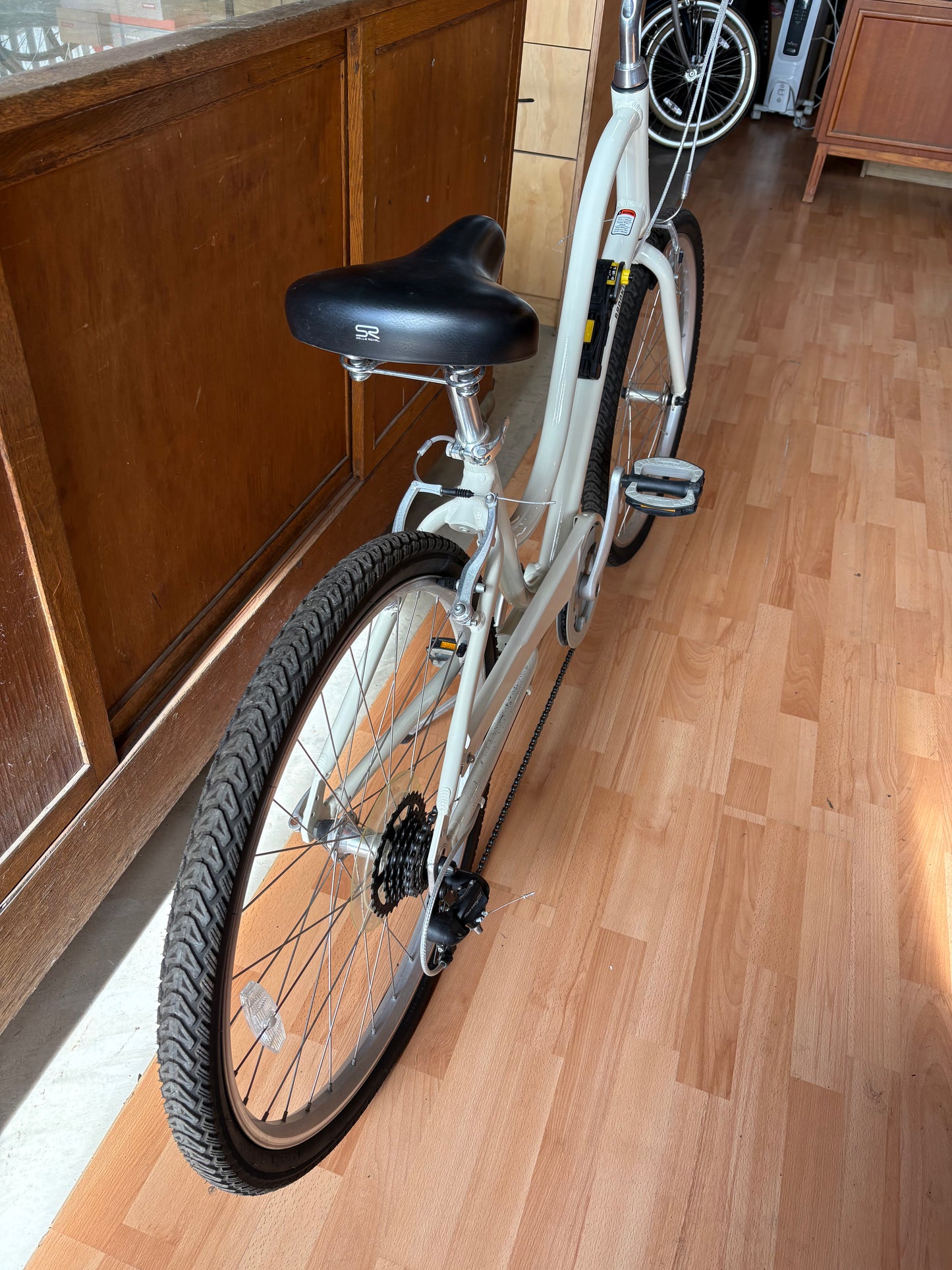 Ex-Demo Brighton 7 Speed Cruiser from Brooklyn Bicycle Co.