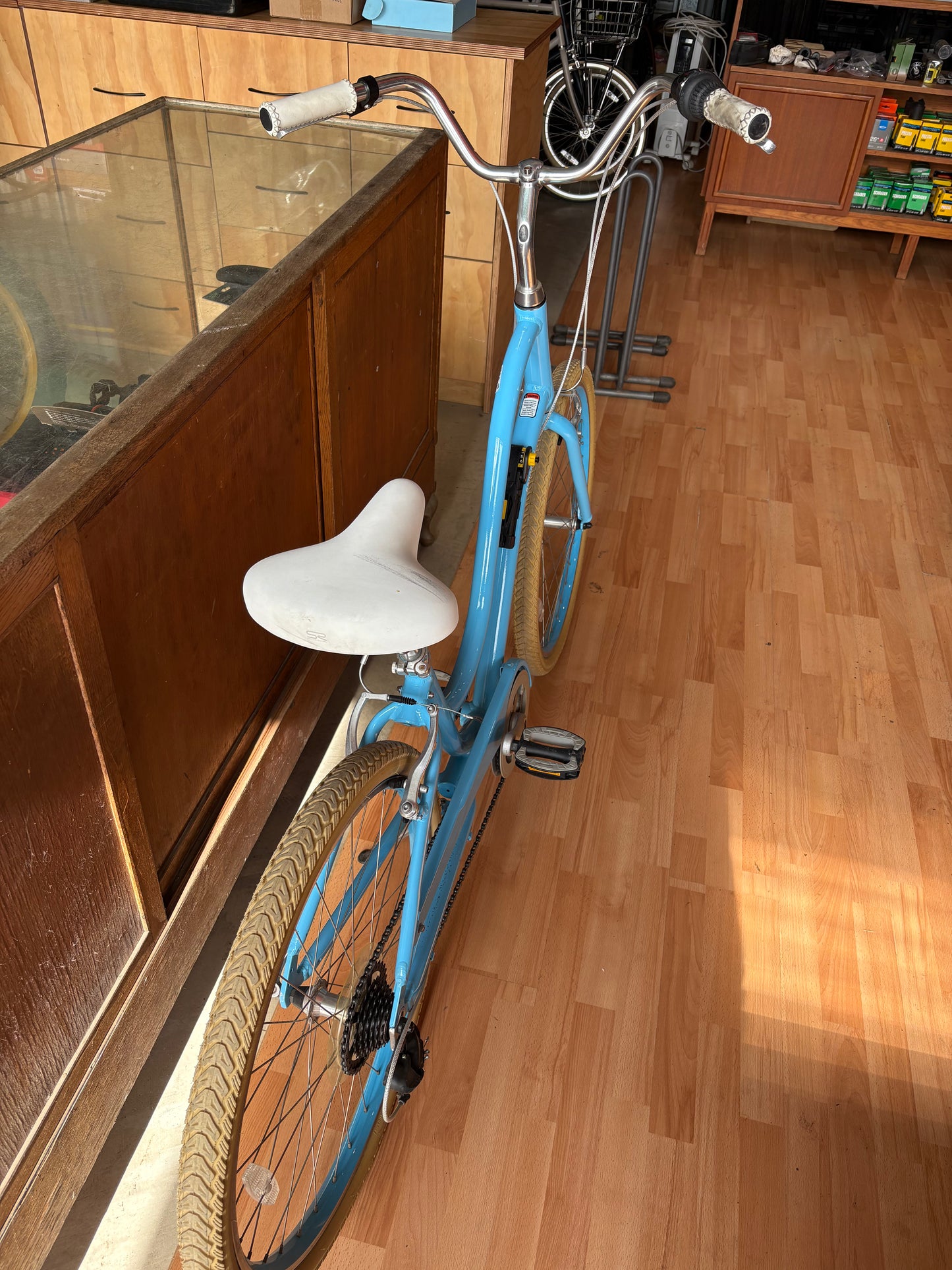 Ex-Demo Brighton 7 Speed Cruiser from Brooklyn Bicycle Co.