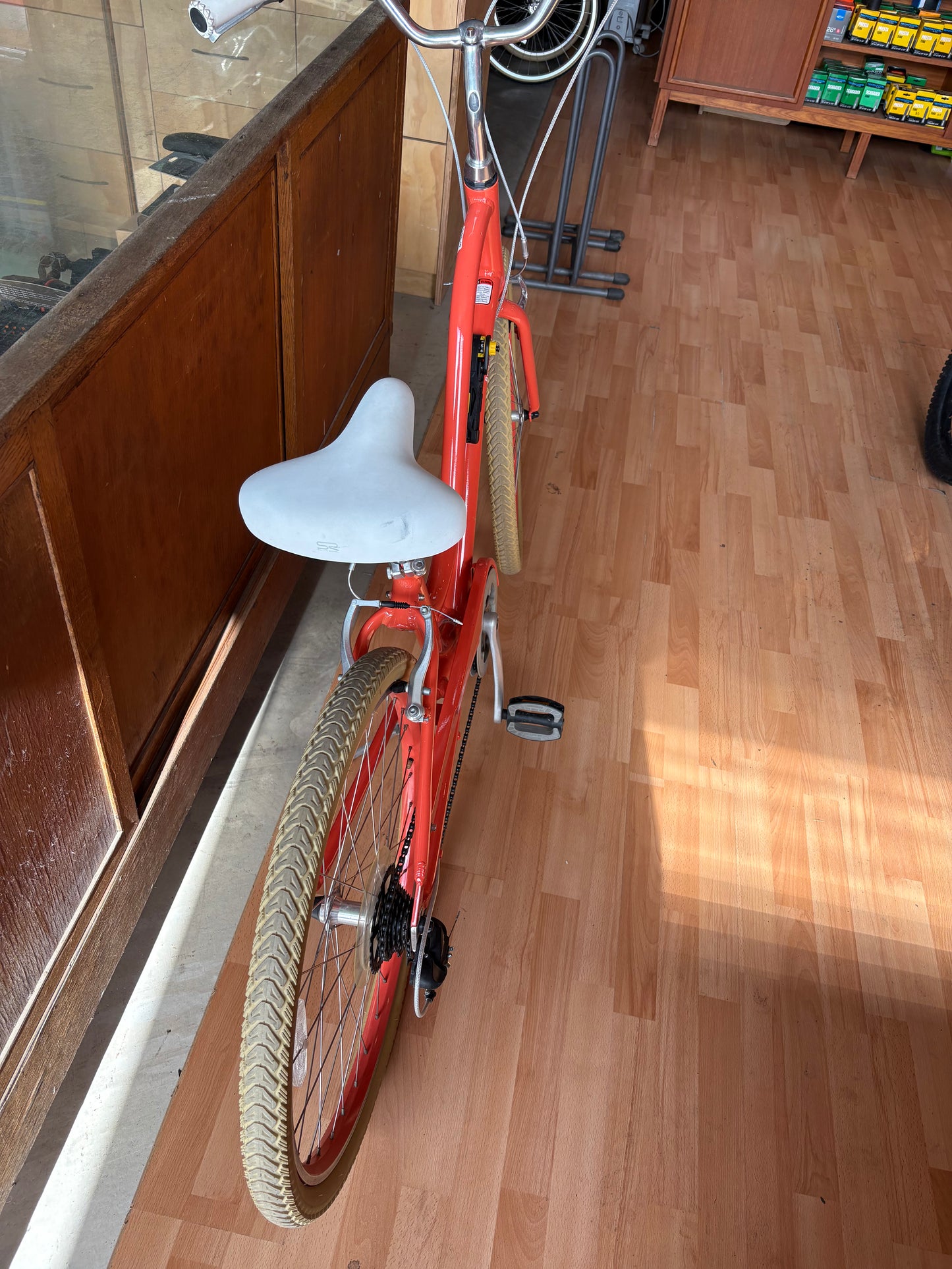 Ex-Demo Brighton 7 Speed Cruiser from Brooklyn Bicycle Co.